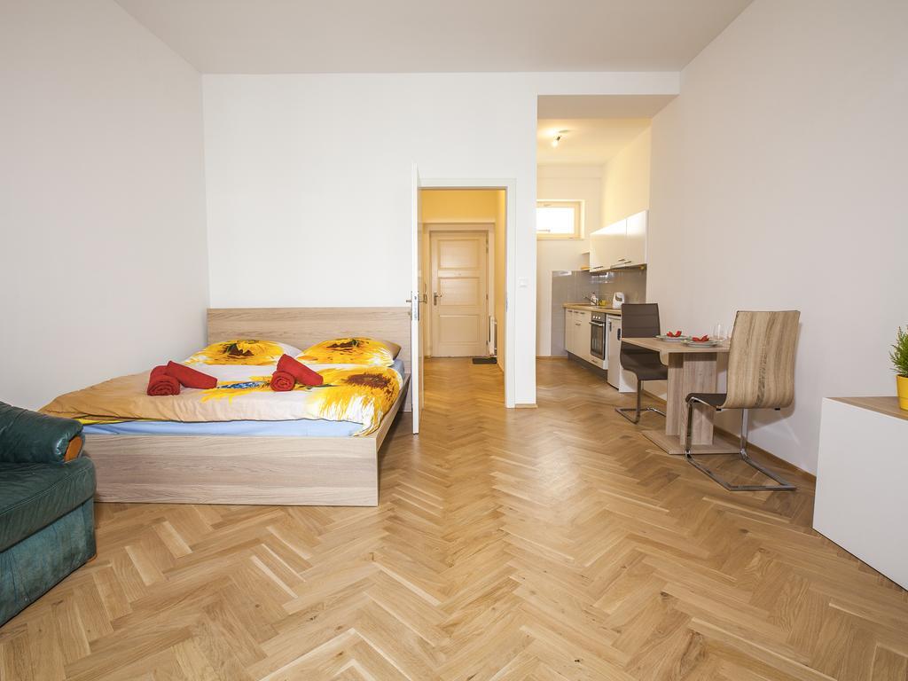Beautiful Central Apartment Thamova Praha Eksteriør bilde