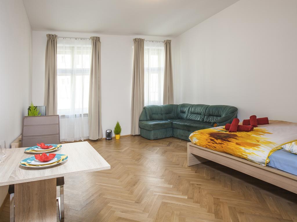 Beautiful Central Apartment Thamova Praha Eksteriør bilde