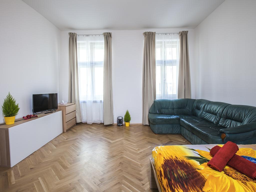Beautiful Central Apartment Thamova Praha Eksteriør bilde